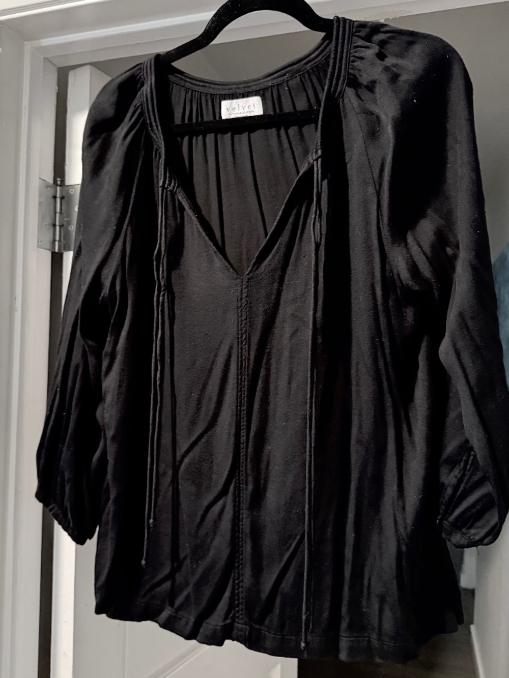 Velvet by Graham and Spencer - black shirt 3/4 sleeve -
